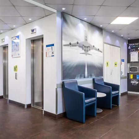 巴黎戴高乐机场北2号宜必思快捷酒店 酒店 鲁瓦西昂法兰西