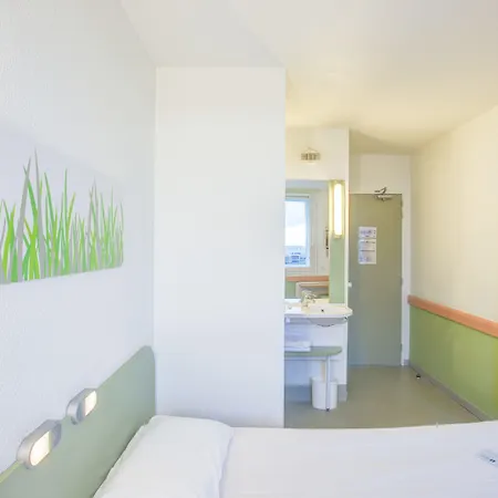 巴黎戴高乐机场北2号宜必思快捷酒店 酒店 鲁瓦西昂法兰西