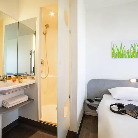 巴黎戴高乐机场北2号宜必思快捷酒店 2* 鲁瓦西昂法兰西