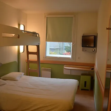 酒店 巴黎戴高乐机场北2号宜必思快捷酒店 2*